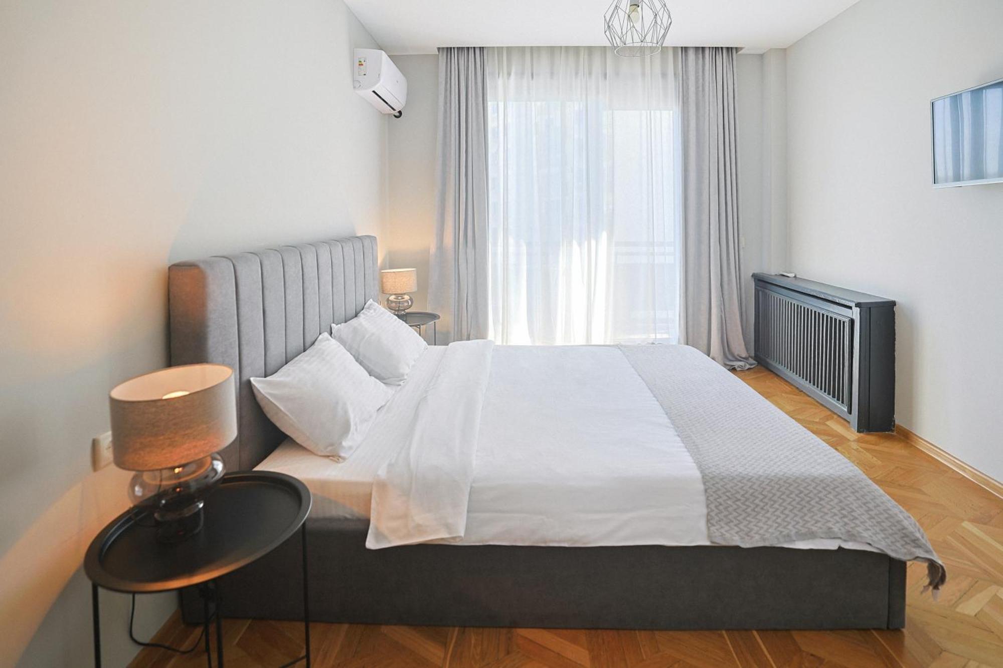 Hotel White House Tbilisi Exteriör bild